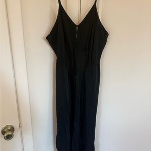 Stylish Black V-Neck Dress